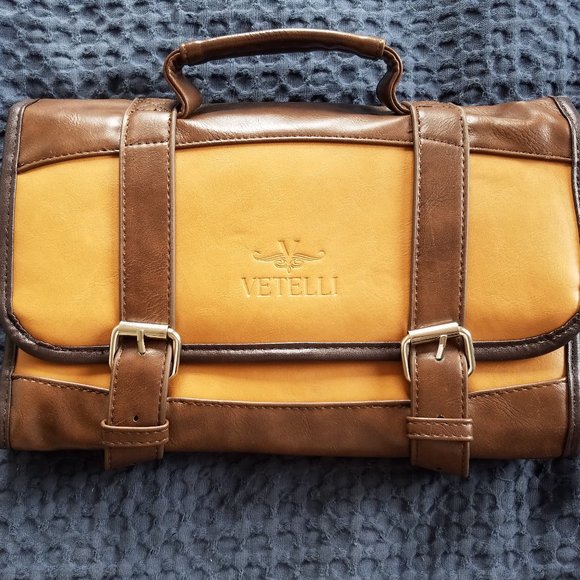 Vetelli Toiletry Bag - Picture 1 of 6